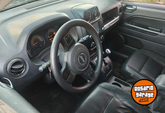 Camionetas - Jeep Compass 4x4 2014 Nafta 126000Km - En Venta