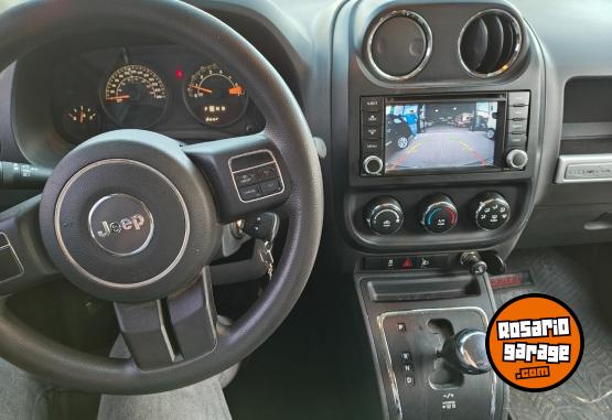 Camionetas - Jeep Compass 4x4 2014 Nafta 126000Km - En Venta