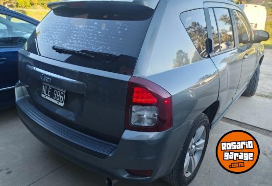 Camionetas - Jeep Compass 4x4 2014 Nafta 126000Km - En Venta