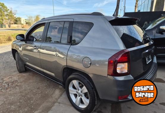 Camionetas - Jeep Compass 4x4 2014 Nafta 126000Km - En Venta