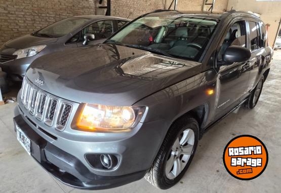 Camionetas - Jeep Compass 4x4 2014 Nafta 126000Km - En Venta