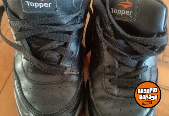 Indumentaria - Zapatillas Topper talle 33 - En Venta