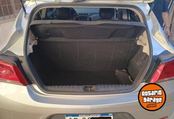 Autos - Chevrolet Onix 2017 Nafta 31000Km - En Venta