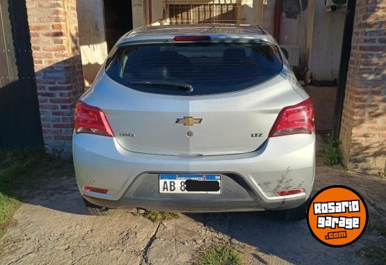 Autos - Chevrolet Onix 2017 Nafta 31000Km - En Venta