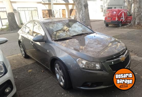 Autos - Chevrolet CRUZE LTZ 1.8 NAFTA 4 PUE 2011 Nafta 99000Km - En Venta