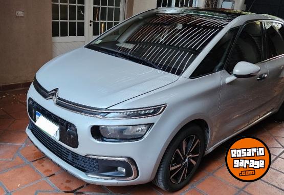 Autos - Citroen C4 PICASSO  1.6 HDi 115 2017 Nafta 144000Km - En Venta