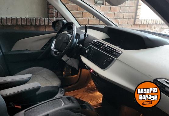 Autos - Citroen C4 PICASSO  1.6 HDi 115 2017 Nafta 144000Km - En Venta