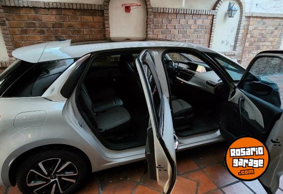 Autos - Citroen C4 PICASSO  1.6 HDi 115 2017 Nafta 144000Km - En Venta
