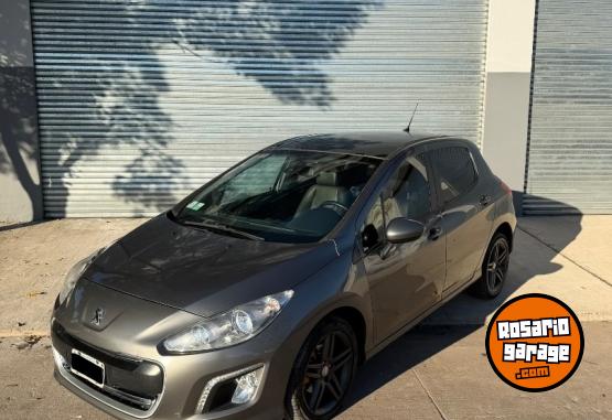Autos - Peugeot 308 2014 Nafta 124000Km - En Venta