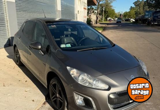 Autos - Peugeot 308 2014 Nafta 124000Km - En Venta