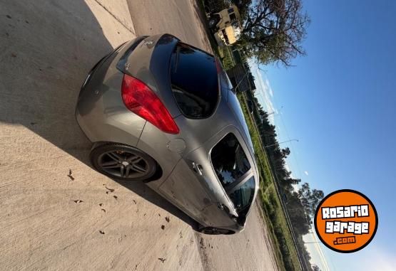 Autos - Peugeot 308 2014 Nafta 124000Km - En Venta