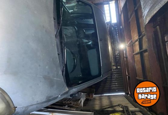 Camionetas - Renault 2000 2000 Diesel 1111Km - En Venta