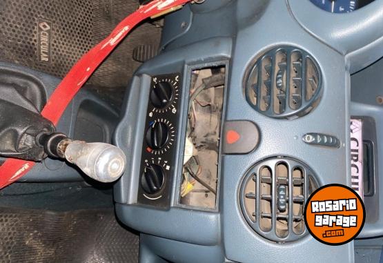 Camionetas - Renault 2000 2000 Diesel 1111Km - En Venta