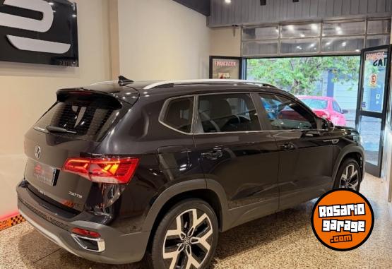 Autos - Volkswagen TAOS HIGHLINE 2024 Nafta 30000Km - En Venta