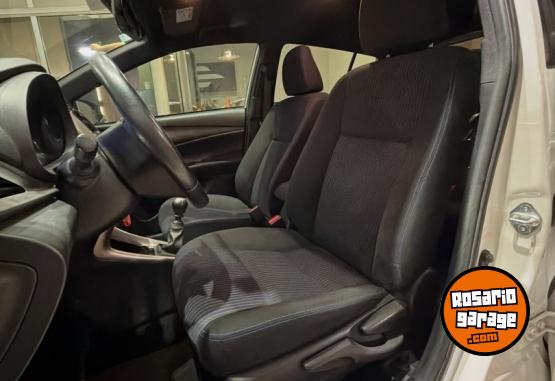 Autos - Toyota YARIS XLS 2021 Nafta 58000Km - En Venta