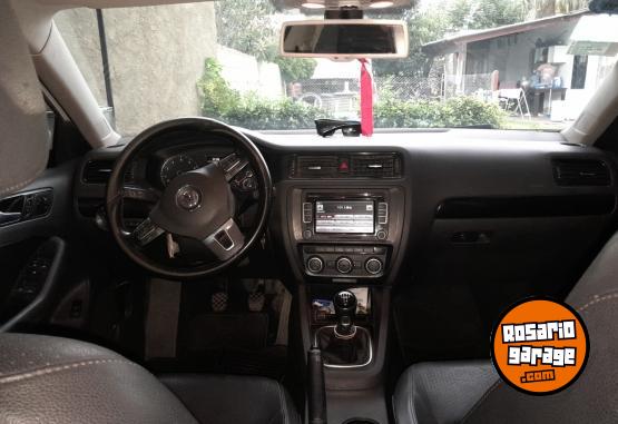 Autos - Volkswagen Vento luxury 2014 GNC 205000Km - En Venta