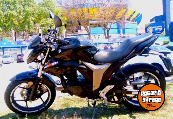 Motos - Suzuki Gixxer 150 2017 Nafta 24000Km - En Venta