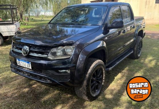 Camionetas - Volkswagen Amarok conforline 2017 Diesel 173Km - En Venta