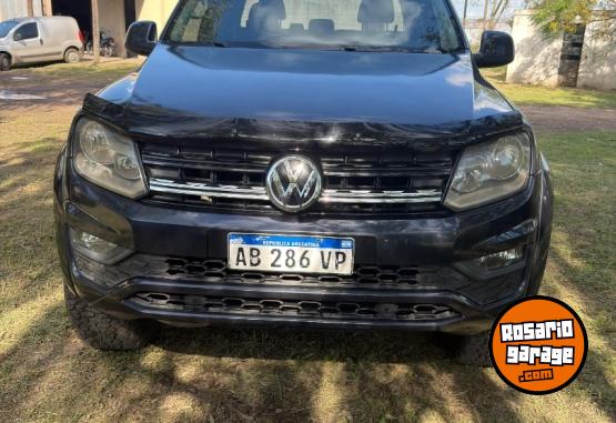 Camionetas - Volkswagen Amarok conforline 2017 Diesel 173Km - En Venta