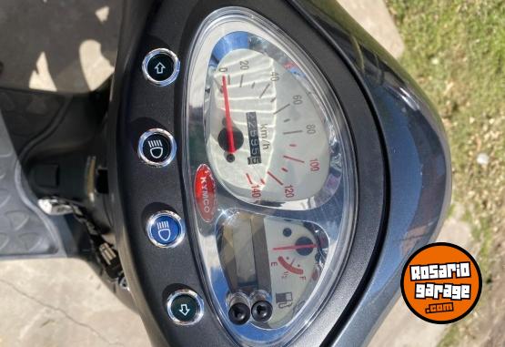 Motos - Kymco People 150 2014 Nafta 22600Km - En Venta