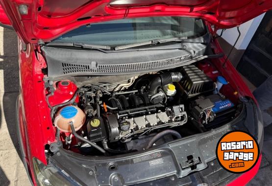 Autos - Volkswagen Suran cross 2013 Nafta 100000Km - En Venta