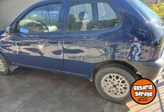 Autos - Volkswagen Palio 1999 Nafta 235000Km - En Venta