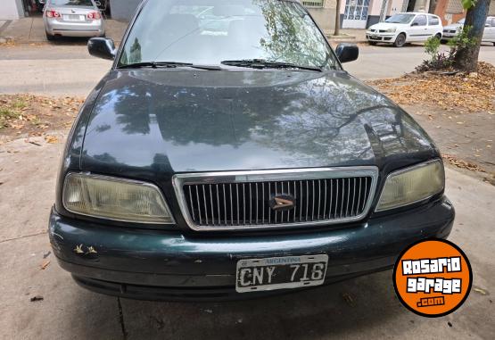 Autos - Daihatsu Applause 1998 Nafta 155000Km - En Venta