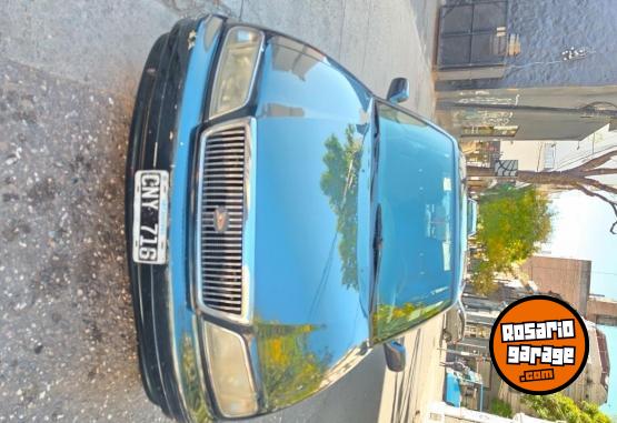 Autos - Daihatsu Applause 1998 Nafta 155000Km - En Venta