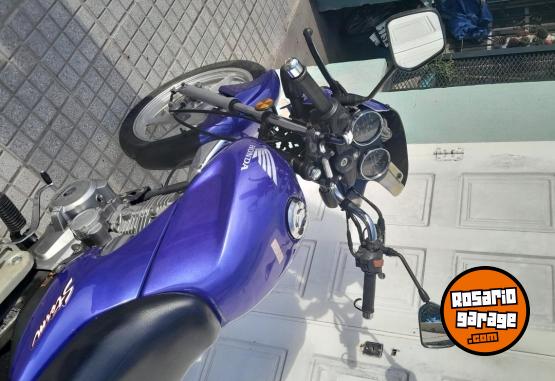 Motos - Honda Storm 2011 Nafta 50000Km - En Venta