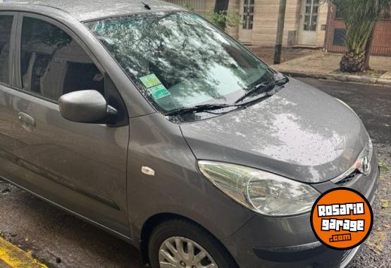 Autos - Hyundai i10 2010 Nafta 87700Km - En Venta