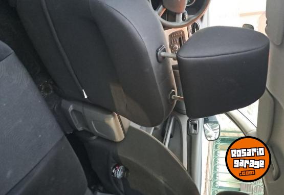 Autos - Ford Focus 2011 Nafta 123898Km - En Venta