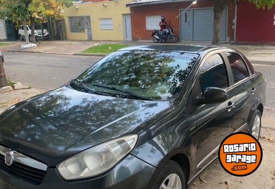 Autos - Fiat Grand Siena 2013 Nafta 205000Km - En Venta