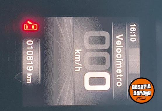 Autos - Fiat Cronos 2025 Nafta 10000Km - En Venta