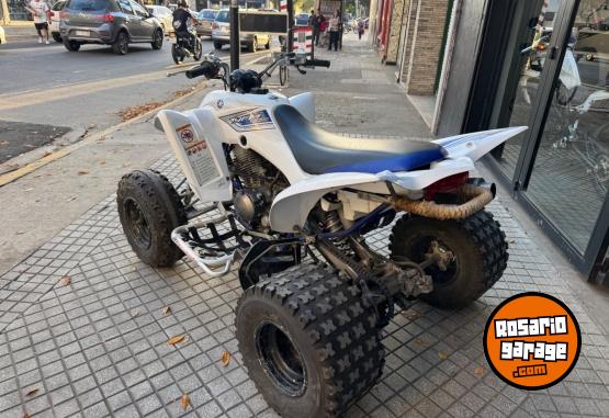 Cuatris y UTVs - Yamaha YFM350R 2008  111111Km - En Venta