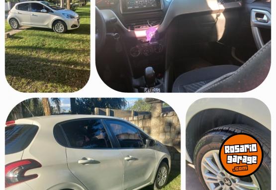 Autos - Peugeot 208. Allure 2018 Nafta 108000Km - En Venta