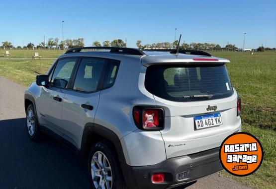 Camionetas - Jeep Renegade 2019 Nafta 138000Km - En Venta