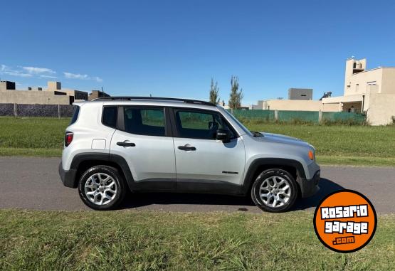 Camionetas - Jeep Renegade 2019 Nafta 138000Km - En Venta