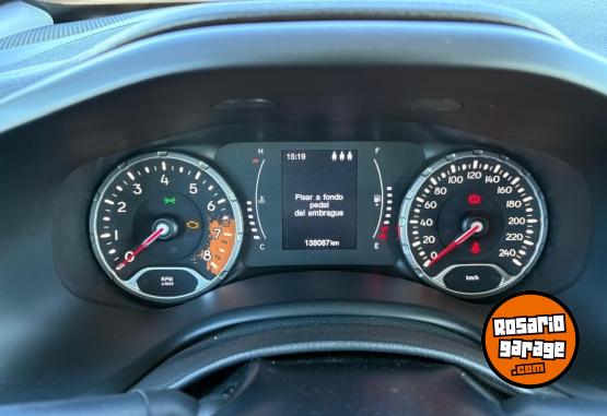 Camionetas - Jeep Renegade 2019 Nafta 138000Km - En Venta