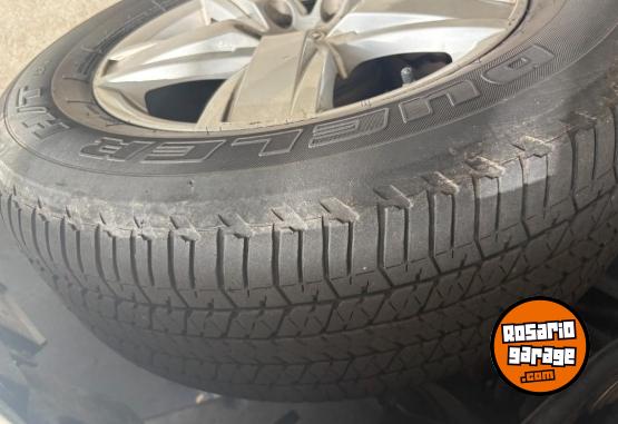 Camionetas - Volkswagen Amarok Highline Pack 4x2 2022 Diesel 164000Km - En Venta