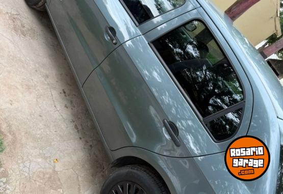 Autos - Volkswagen Gol trend 2011 Nafta 174000Km - En Venta