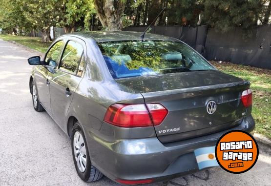 Autos - Volkswagen Voyage 1.6 GP 2012 GNC 218000Km - En Venta