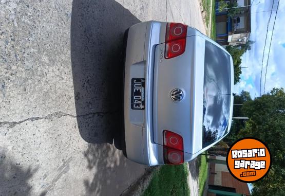 Autos - Volkswagen Bora 2011 GNC 280000Km - En Venta