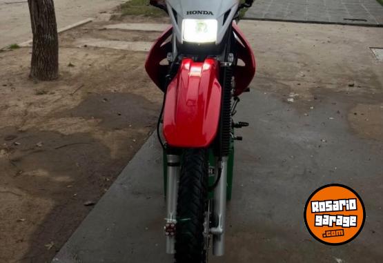 Motos - Honda XR TORNADO 2022 Nafta 4700Km - En Venta