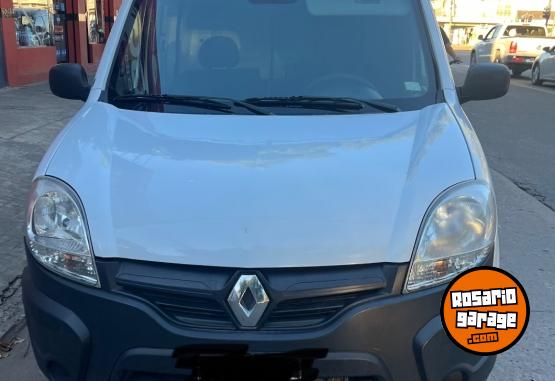 Utilitarios - Renault Kangoo 2014 Nafta 166000Km - En Venta