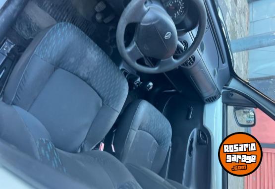 Utilitarios - Renault Kangoo 2014 Nafta 166000Km - En Venta