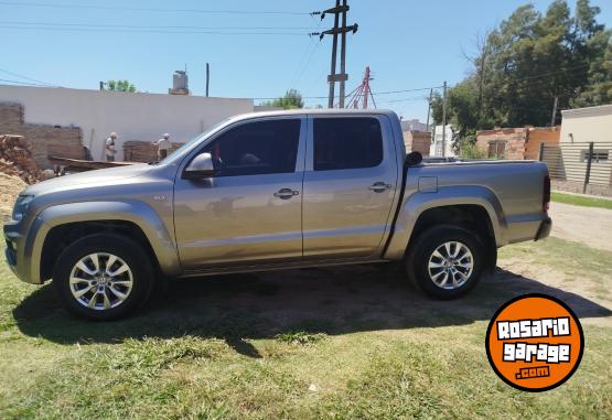 Camionetas - Volkswagen Amarok 2023 Diesel 37000Km - En Venta