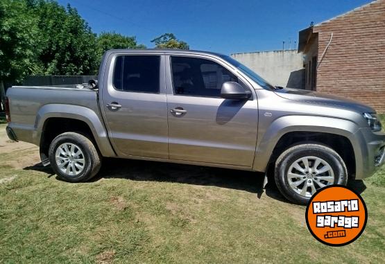 Camionetas - Volkswagen Amarok 2023 Diesel 37000Km - En Venta