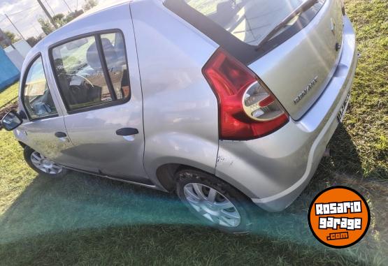 Autos - Renault Sandero 2010 Nafta 191000Km - En Venta