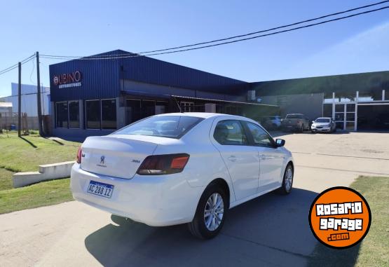 Autos - Peugeot 301 Allure 1.6 HDI 2018 Diesel 119000Km - En Venta