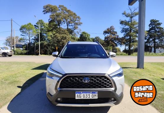 Autos - Toyota Corolla Cross SEG HEV 2023 Electrico / Hibrido 54000Km - En Venta